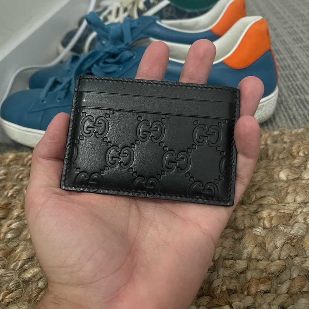 Gucci Signature Leather Card Holder